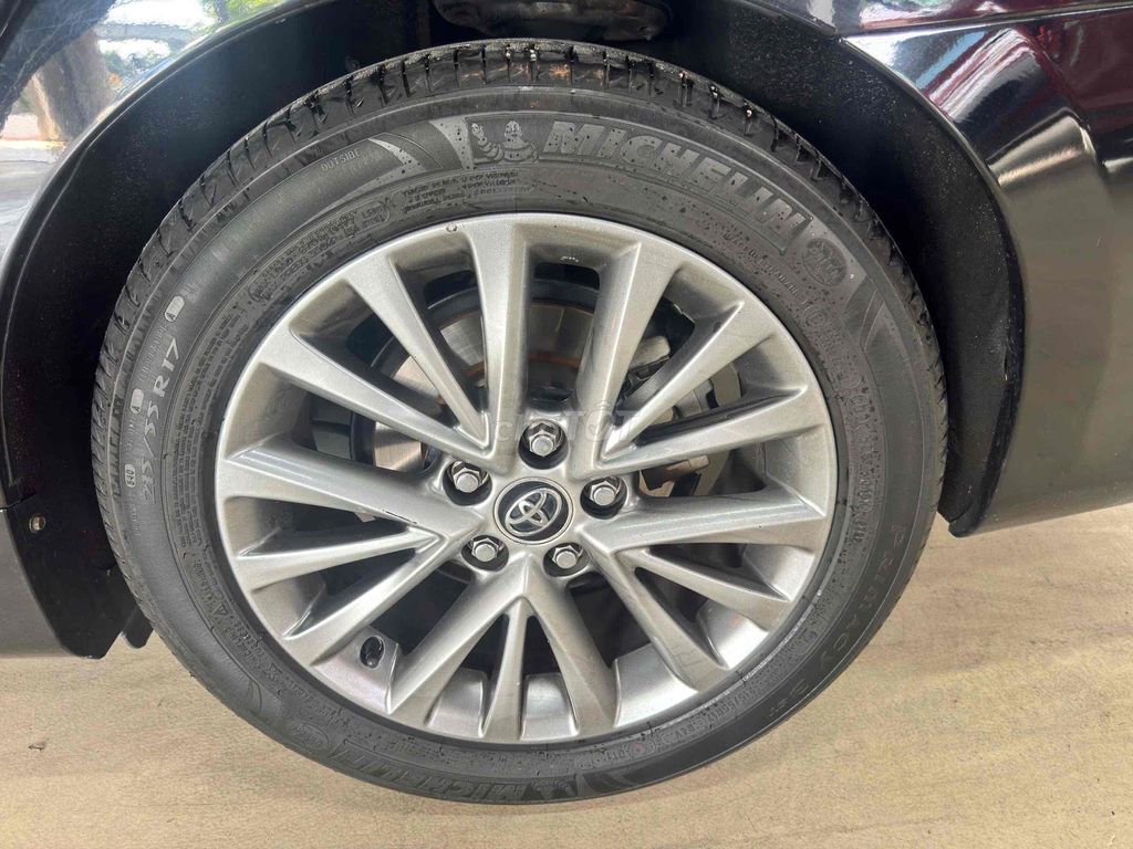 Camry 2018 2.5Q còn có thương lượng. Mua bán Ô tô tại Quận Gò Vấp Tp Hồ Chí Minh được đăng bởi Nguyễn An hình 14