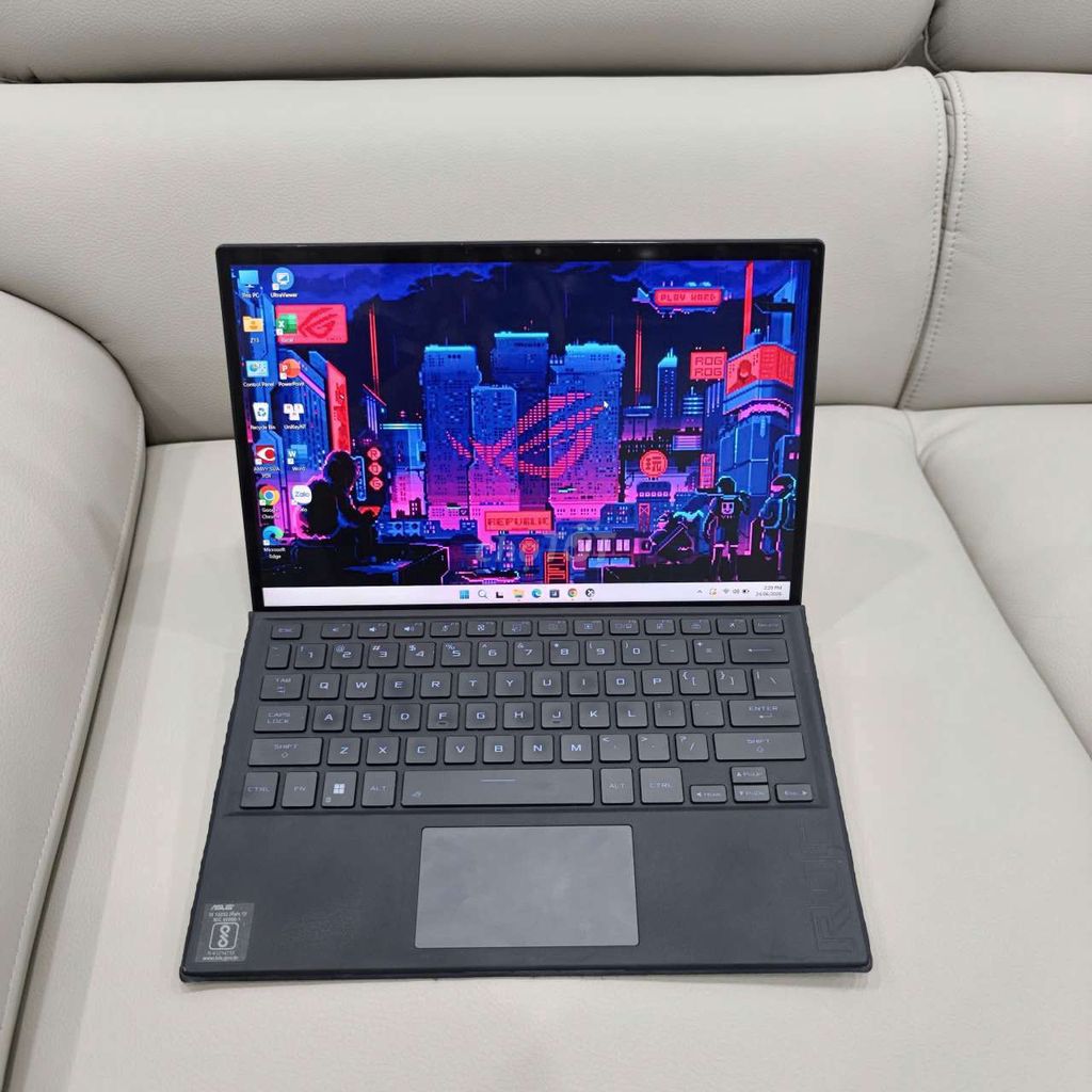 ASUS ROG Flow Z13 2022 i7-12700H 32/512GB RTX 3050. Mua bán Laptop tại Huyện Thanh Trì Hà Nội được đăng bởi Phạm Minh Phương hình 1