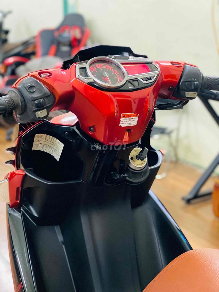 Yamaha nouvo 5 đk 2012 zin đại chất. Mua bán Xe máy tại Thành phố Nam Định Nam Định được đăng bởi Trung Đồ Cũ hình 4