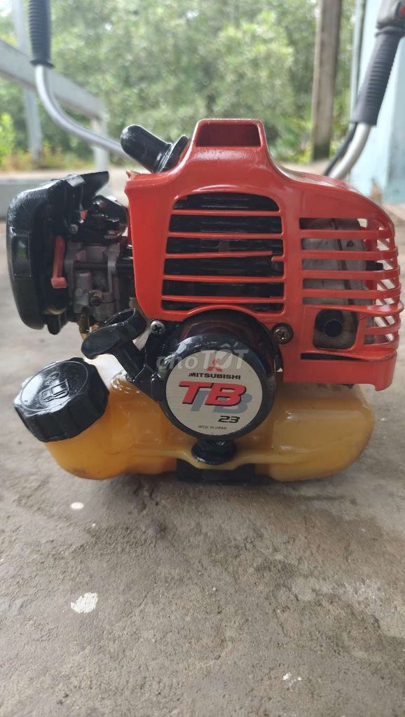 Máy cắt cỏ Mitsubishi TB23 Nhật Bản . Mua bán Đồ chuyên dụng, Giống nuôi trồng tại Thành phố Cà Mau Cà Mau được đăng bởi linh cắt cỏ hình 1