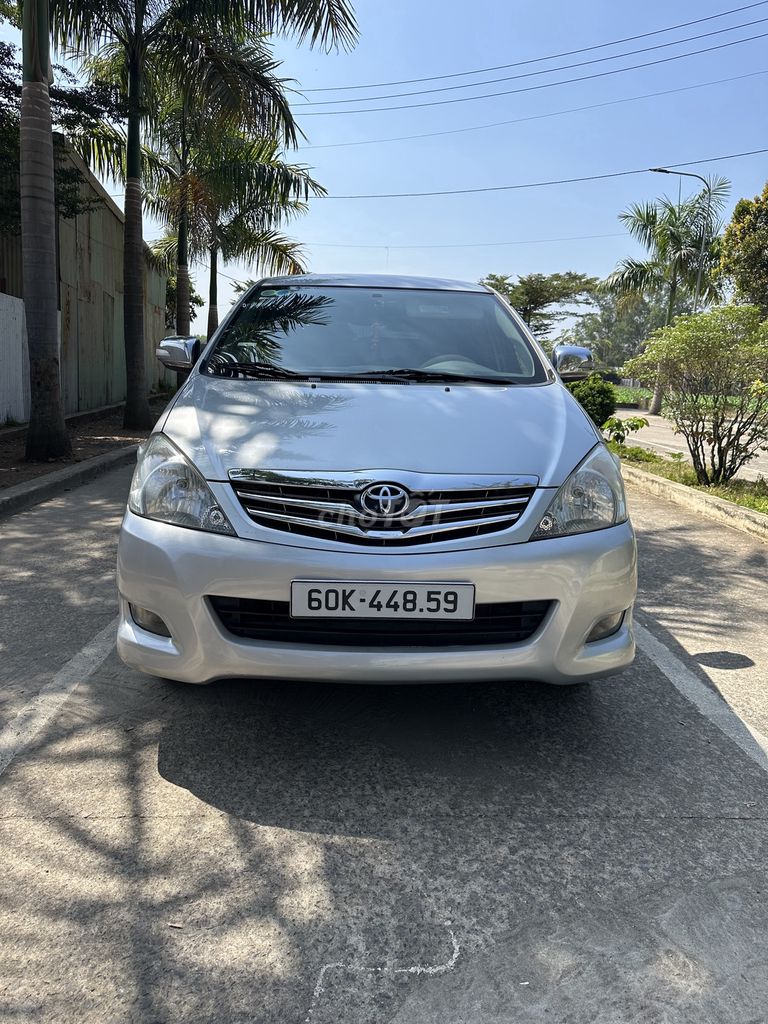 Toyota Innova 2011 V xe zin rất đẹp