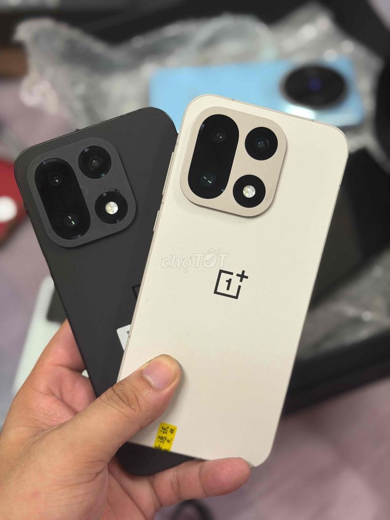 OnePlus 15 Đen, Trắng Quốc tế. Mua bán Điện thoại tại Quận Nam Từ Liêm Hà Nội được đăng bởi TẠP HÓA ĐIỆN THỌAI TÀU hình 1