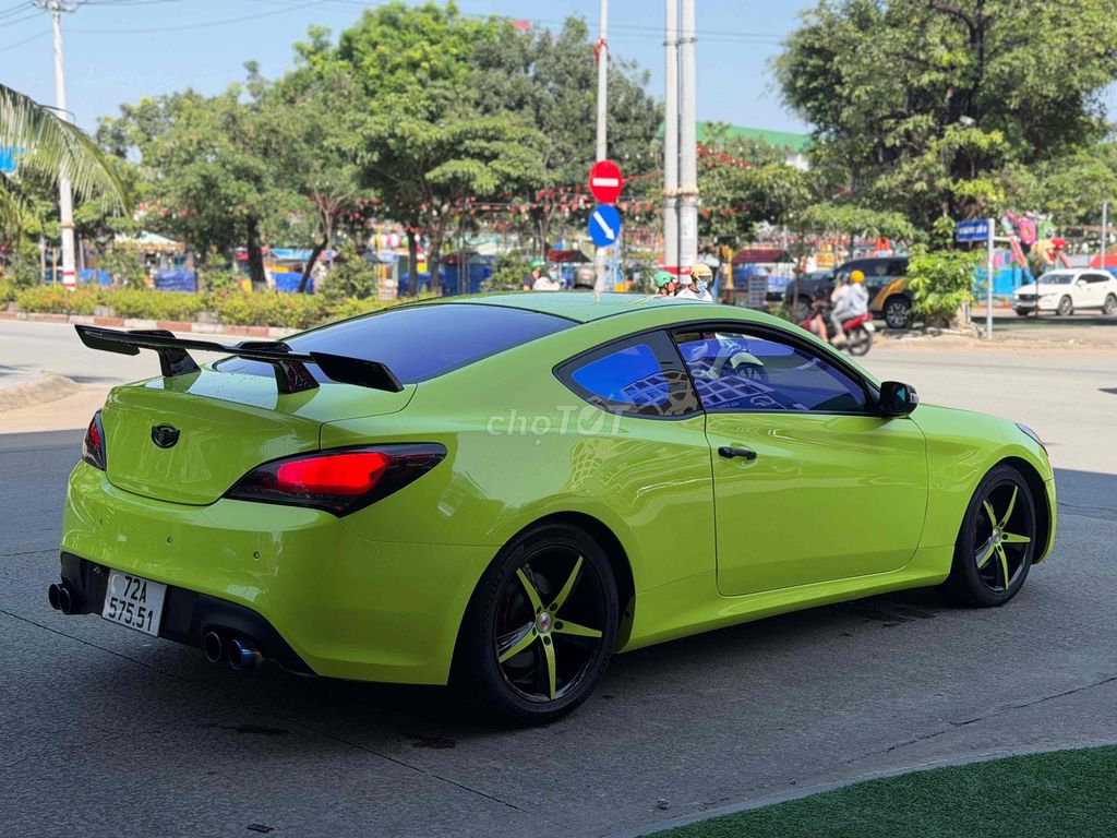 Hyundai Genesis Coupe 2.0 AT. Mua bán Ô tô tại Thành phố Thủ Đức Tp Hồ Chí Minh được đăng bởi Xe Lướt hình 19