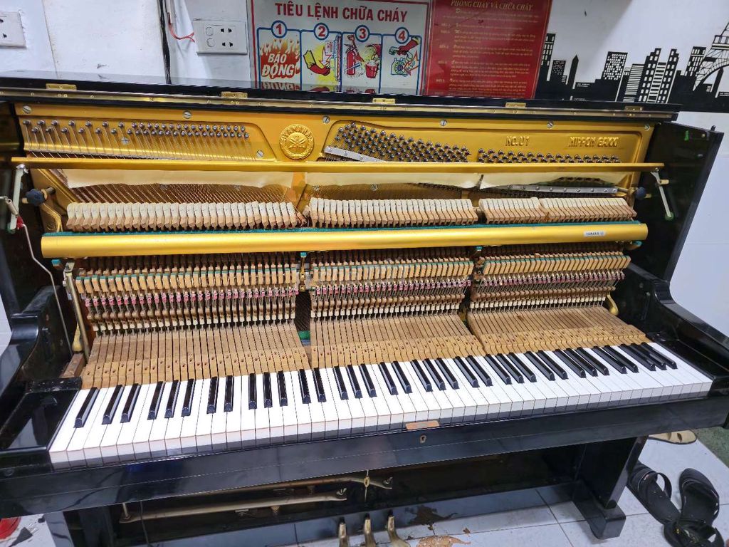 Piano Yamaha U1F âm thanh hay, đẹp, thanh lý nhanh