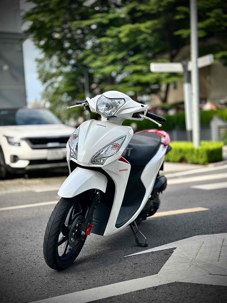 Смарткей Honda Vision 2019, белый, 28000 км