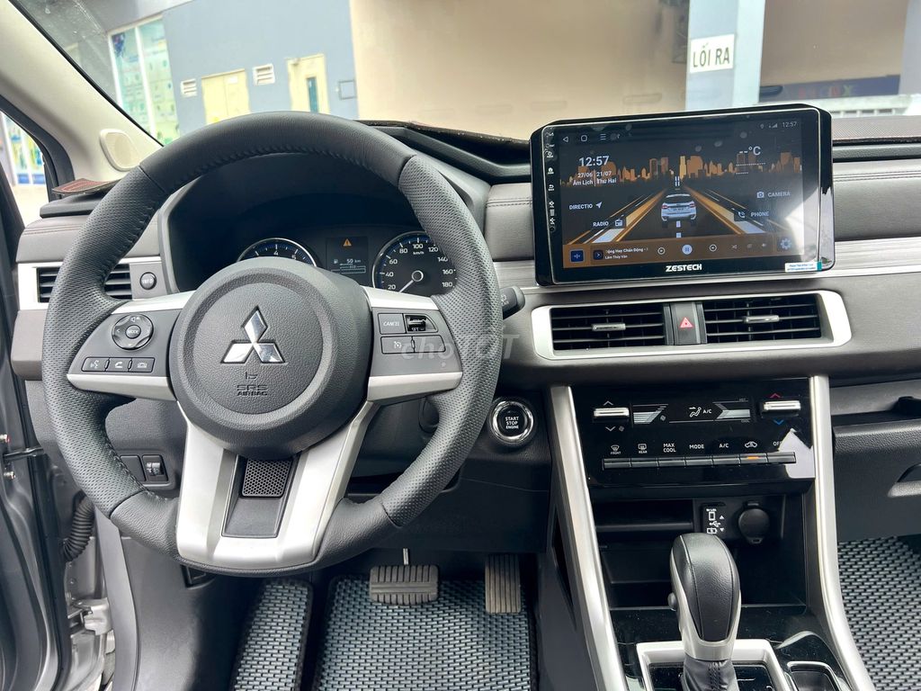 Mitsubishi Xpander 2024 Premium lướt chính hãng. Mua bán Ô tô tại Quận 12 Tp Hồ Chí Minh được đăng bởi XE MỚI VÀ QUA SỬ DỤNG CHÍNH HÃNG hình 13