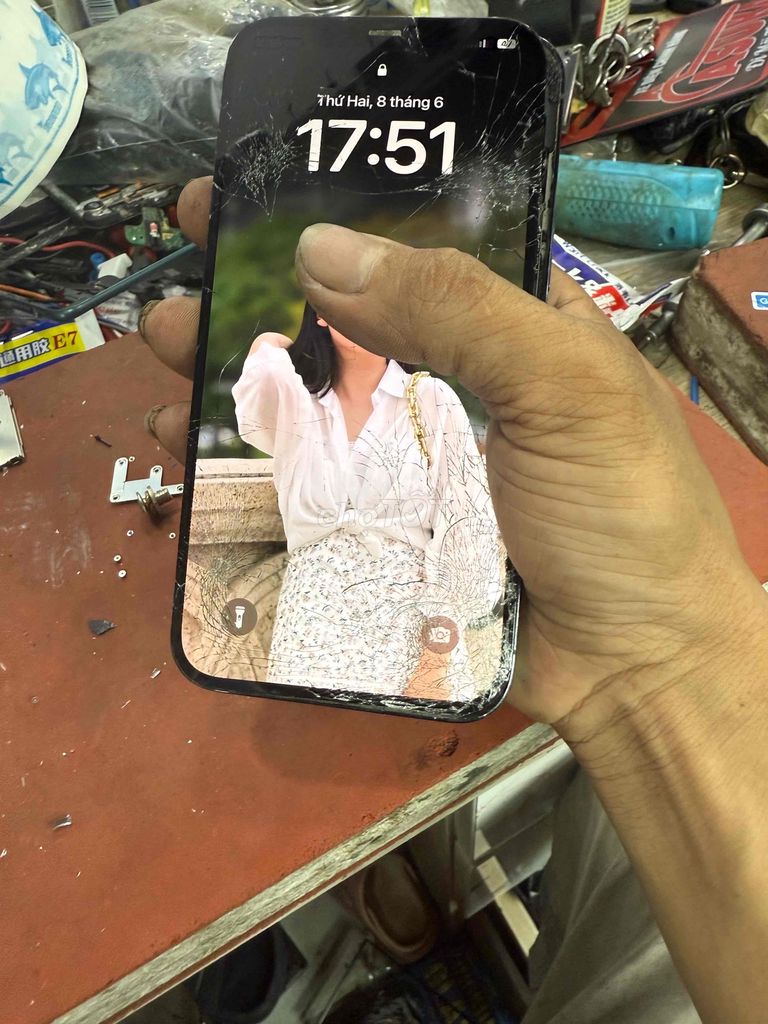 Màn hình Apple iPhone 12 Pro Max Đen Vỡ kính. Mua bán Linh kiện (RAM, Card...) tại Quận Tân Phú Tp Hồ Chí Minh được đăng bởi Lê huy hình 1
