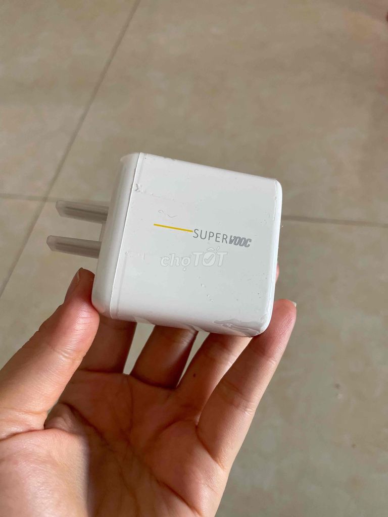 Bộ sạc Oppo Super VOOC 65W. Mua bán Phụ kiện (Màn hình, Chuột...) tại Quận Bình Thuỷ Cần Thơ được đăng bởi phụ kiện đt hình 1