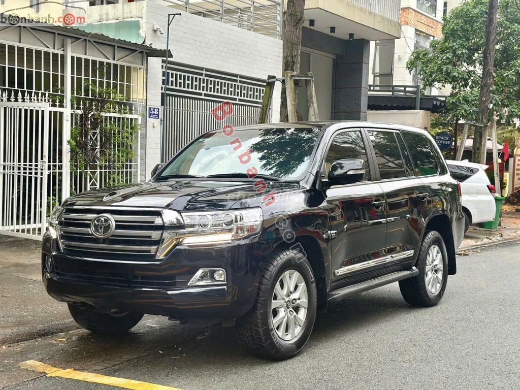 Land Cruiser Lc200. Mua bán Ô tô tại Quận Hà Đông Hà Nội được đăng bởi Hoàng Văn Vượng hình 5