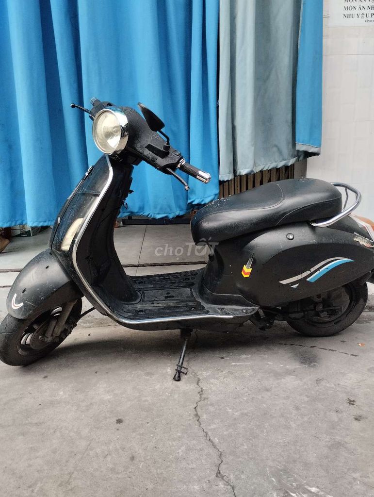 Xác xe điện Vespa