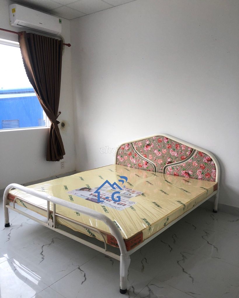 Giường sắt Giường sắt Giường sắt Giường sắt Giường. Mua bán Giường, chăn ga gối nệm tại Thành phố Dĩ An Bình Dương được đăng bởi Lâm Gia Home hình 1