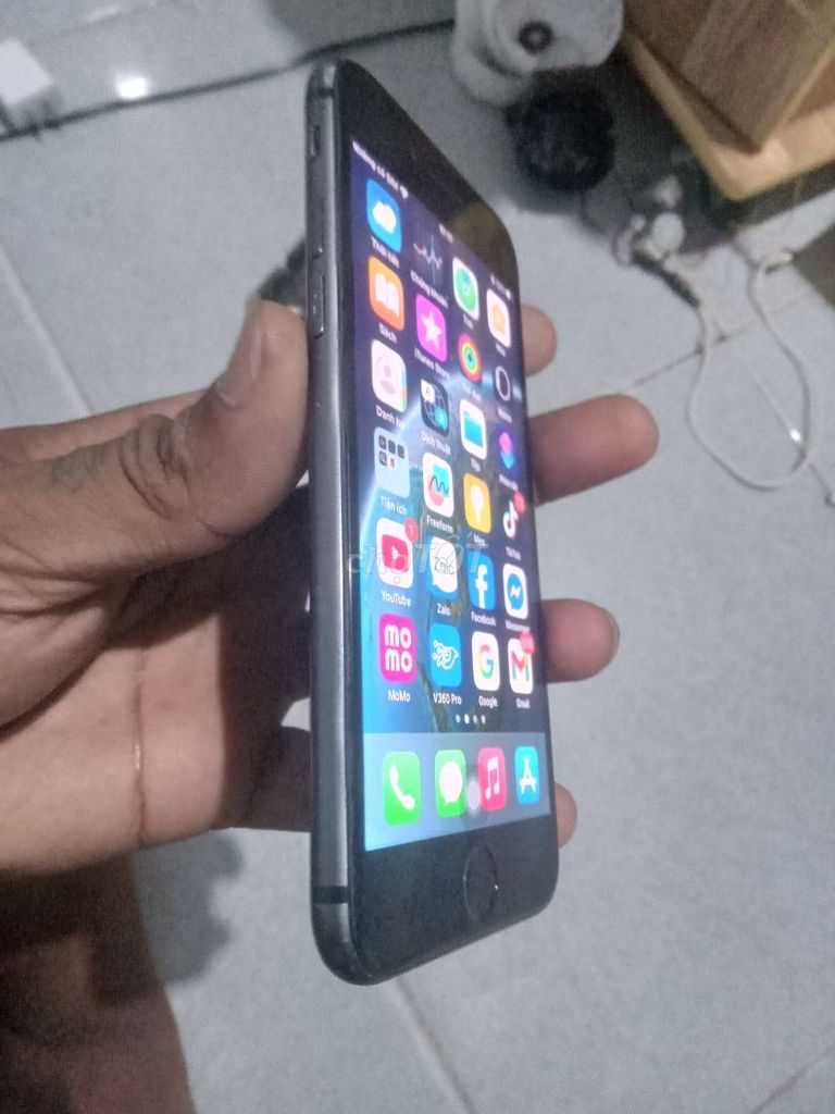 iPhone 8 128GB Xám. Mua bán Điện thoại tại Huyện Tiểu Cần Trà Vinh được đăng bởi Hai Ut hình 1