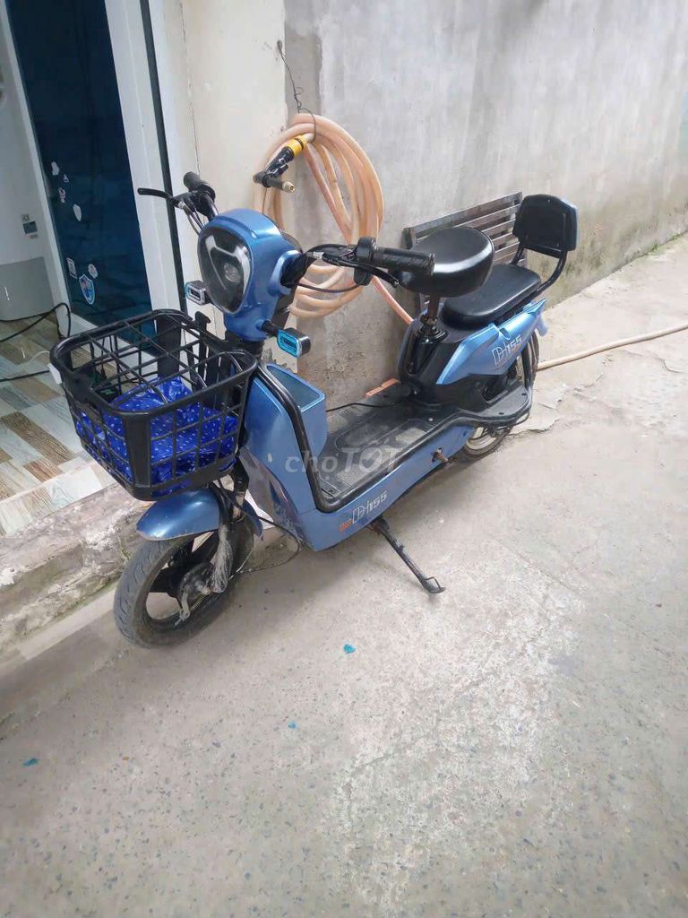 Bán xe đạp điện trung Quốc. Mua bán Xe điện tại Huyện Đức Hòa Long An được đăng bởi Trần quynh hình 1