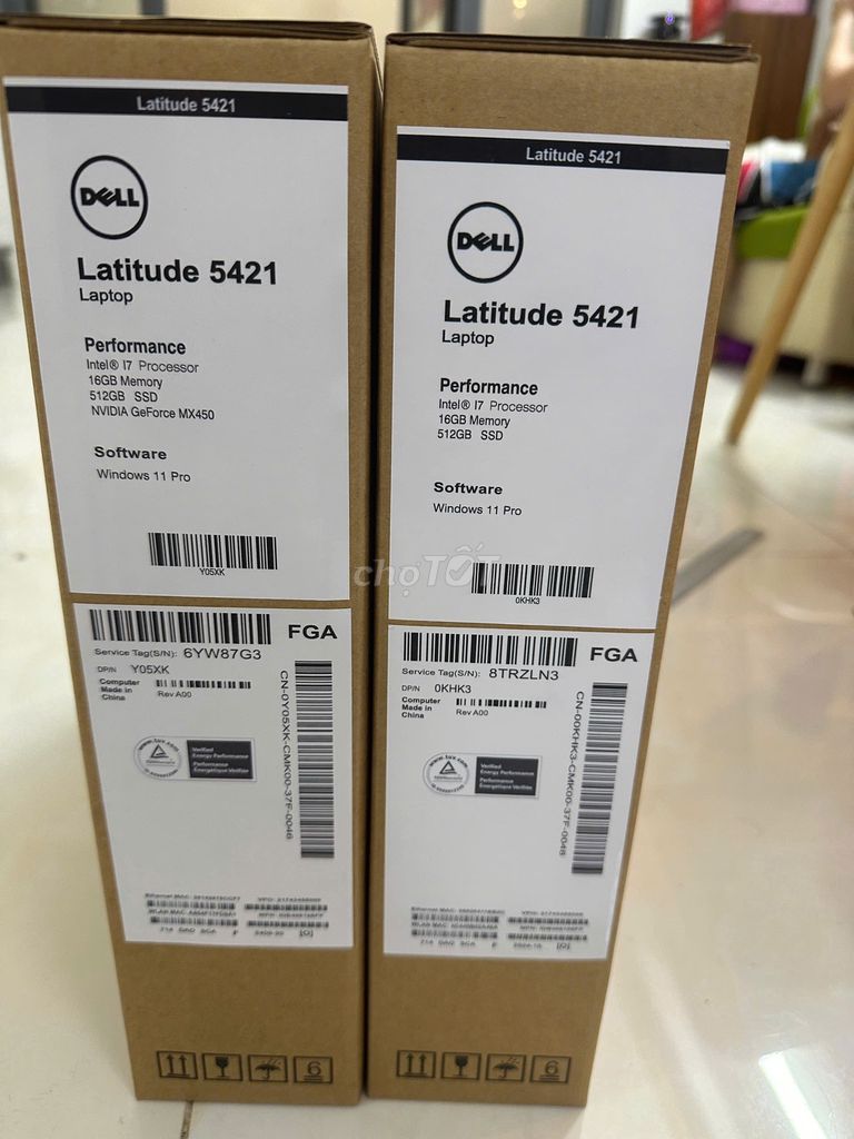 Dell Latitude 5421 i7-11850H/16/512/VGA MX450