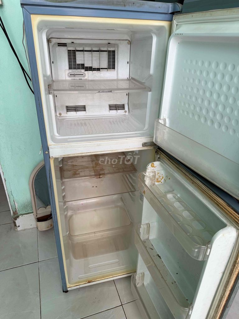 Tủ lạnh Mitsubishi 150 lít Xám xanh. Mua bán Tủ lạnh tại Thành phố Thuận An Bình Dương được đăng bởi DUNG DANG hình 1