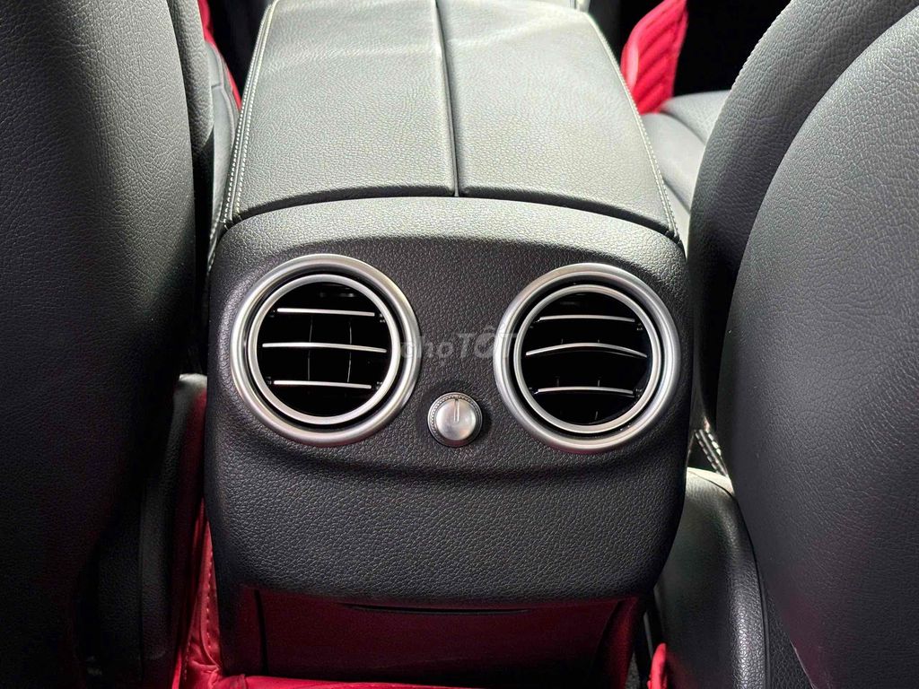 C200 model 2019 siêu lướt 34.000km sai tặng xe. Mua bán Ô tô tại Thành phố Dĩ An Bình Dương được đăng bởi Dương hình 11