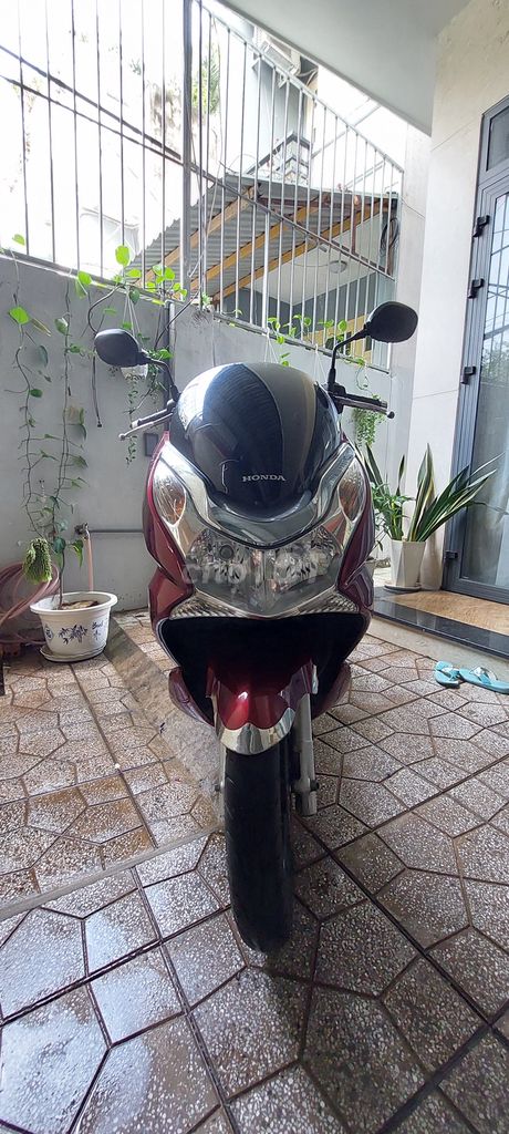 Bán xe Honda PCX 2013 màu đỏ, chính chủ - ĐÃ BÁN.. Mua bán Xe máy tại Thành phố Thủ Đức Tp Hồ Chí Minh được đăng bởi A Hoàng hình 1
