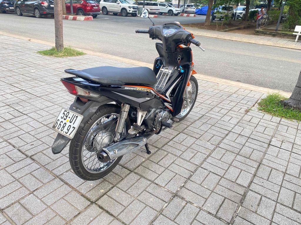 продается волновой автомобиль RSX 110 BSTP от владельца