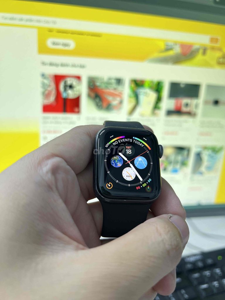 Apple Watch Series 4 LTE 40MM Đen 98%