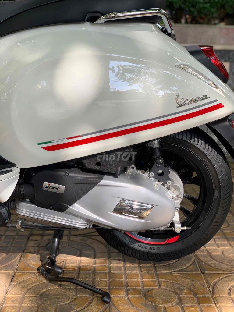 VESPA SPRINT bản Carbon. Mua bán Xe máy tại Thành phố Sa Đéc Đồng Tháp được đăng bởi DUY CƯỜNG hình 5