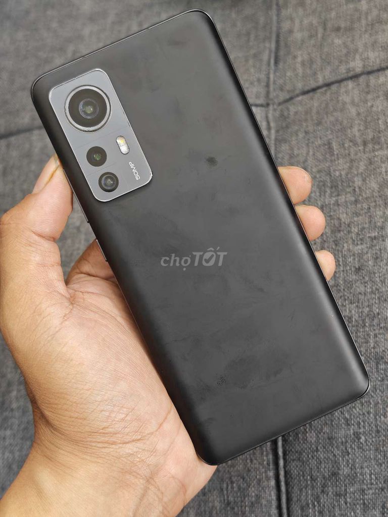 Xiaomi 12 8GB/128GB Đen Snapdragon 8 Gen 1. Mua bán Điện thoại tại Quận Hải Châu Đà Nẵng được đăng bởi Nghĩa ST hình 1