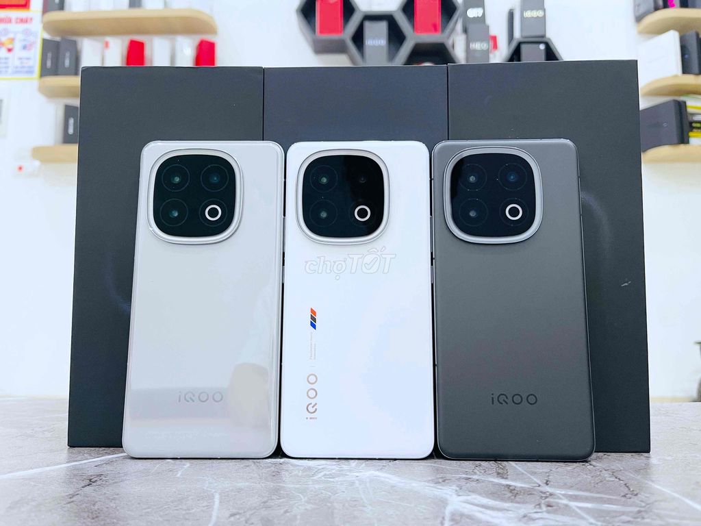 Vivo IQOO 13 Fullbox 16/512GB Snap 8 Elite Trả Góp. Mua bán Điện thoại tại Quận Nam Từ Liêm Hà Nội được đăng bởi MPhones Mỹ Đình hình 1