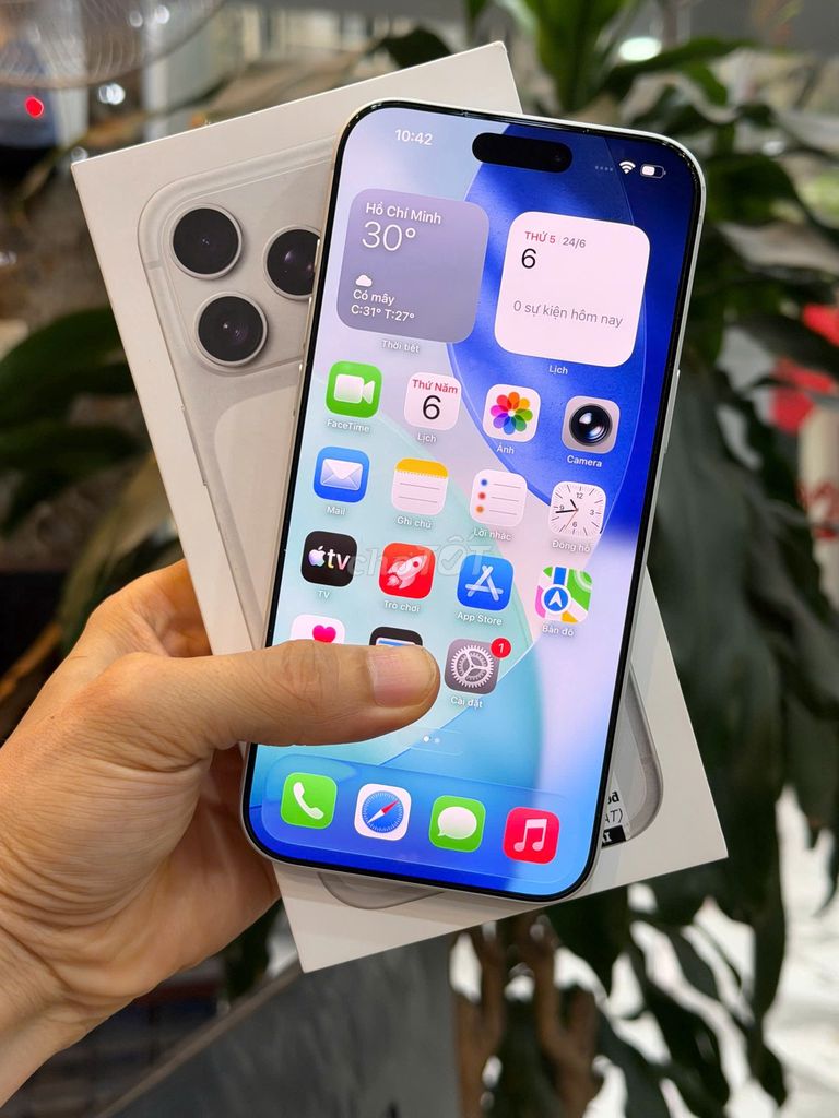  iPhone 17 Pro Max 256GB Trắng Như mới. Mua bán Điện thoại tại Quận Đống Đa Hà Nội được đăng bởi Bảo Táo Store hình 1