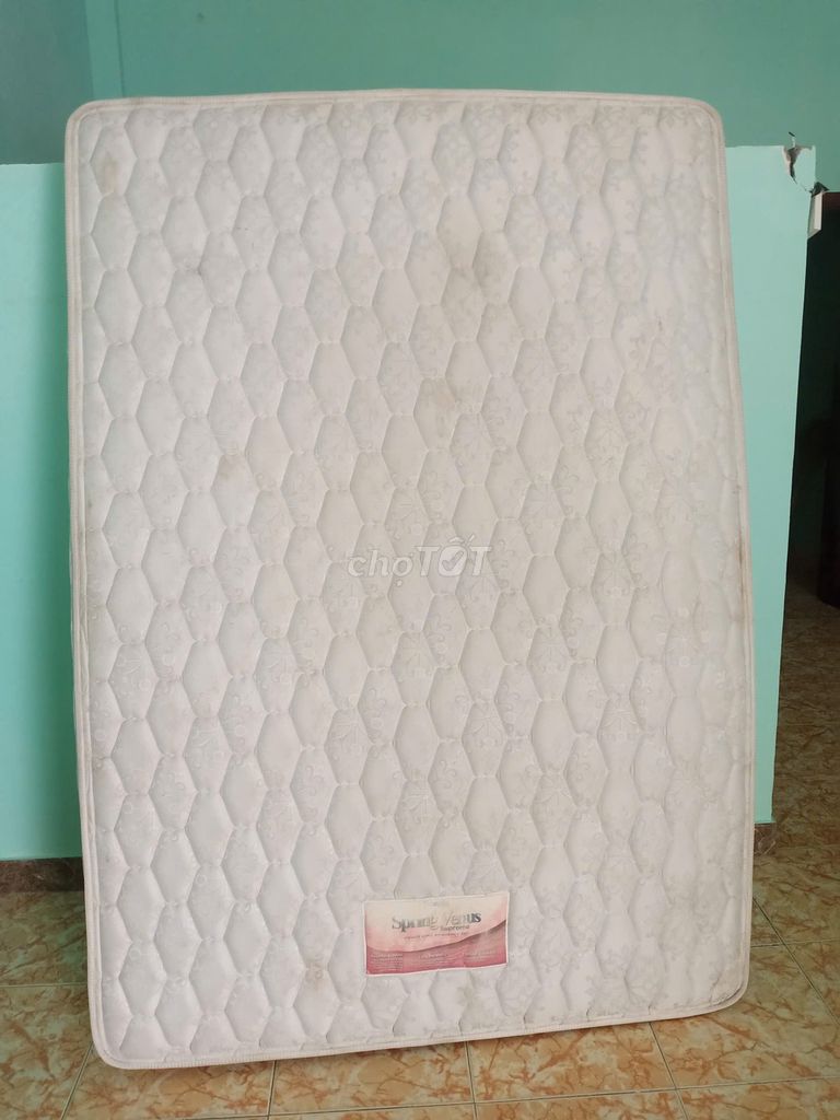 Nệm lò xo Spring Venus Supreme 1m4x2m Trắng. Mua bán Giường, chăn ga gối nệm tại Quận Bình Tân Tp Hồ Chí Minh được đăng bởi Anh Việt hình 1