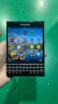 blackberry passport máy còn đẹp full chức năng