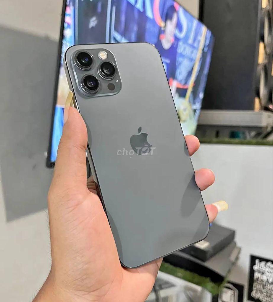 Apple iPhone 12 Pro Max 128GB Xám. Mua bán Điện thoại tại Quận Ngũ Hành Sơn Đà Nẵng được đăng bởi Trieu Le hình 1