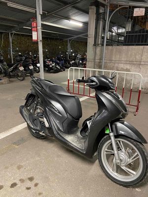 Honda SH 125 màu xám