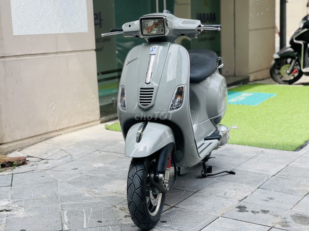 PIAGGIO VESPA 125S XÁM XI MĂNG BIỂN 29. Mua bán Xe máy tại Quận Nam Từ Liêm Hà Nội được đăng bởi MAI HÒA hình 1