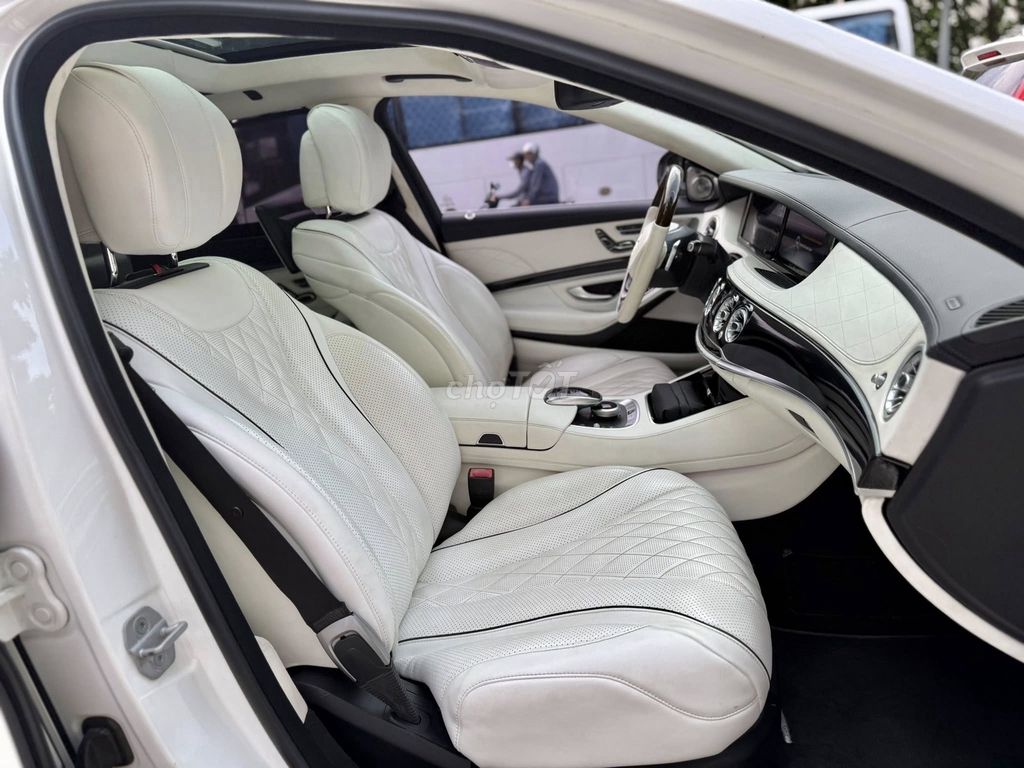 MERCEDES BENZ S400 Đời 2016 Độ Lên MAYBACH Cực Đẹp. Mua bán Ô tô tại Quận Tây Hồ Hà Nội được đăng bởi Nguyễn Hoàng Sơn hình 9
