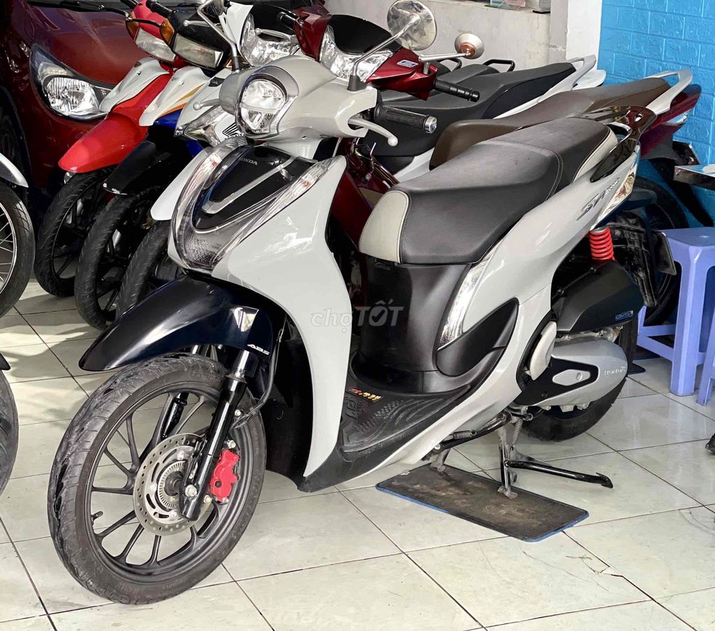 SH MODE 2022 ABS BAO HỒ SƠ. Hỗ Trợ Góp. Mua bán Xe máy tại Quận Bình Thuỷ Cần Thơ được đăng bởi Xe Máy Bảo Nhi hình 3