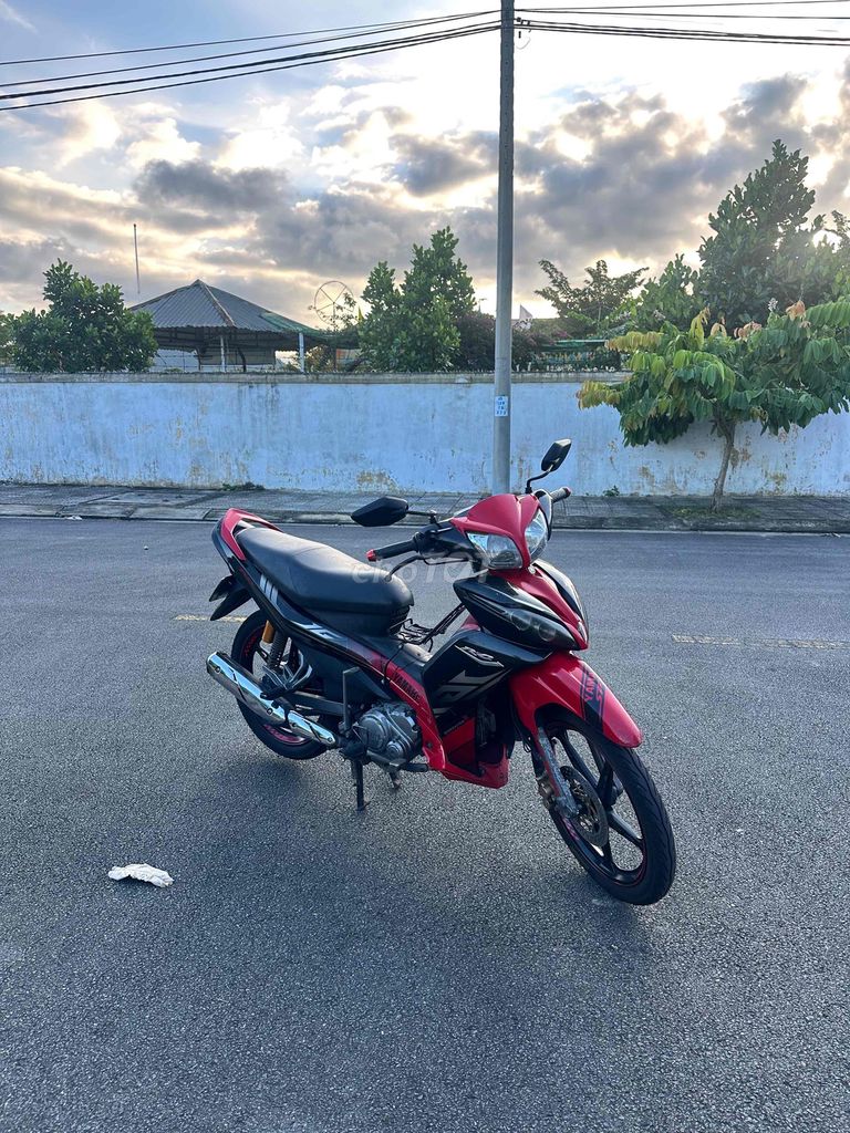 Cần bán em jupiter máy rin chất - áo dán keo. Mua bán Xe máy tại Quận Thanh Khê Đà Nẵng được đăng bởi Ku Tý hình 1