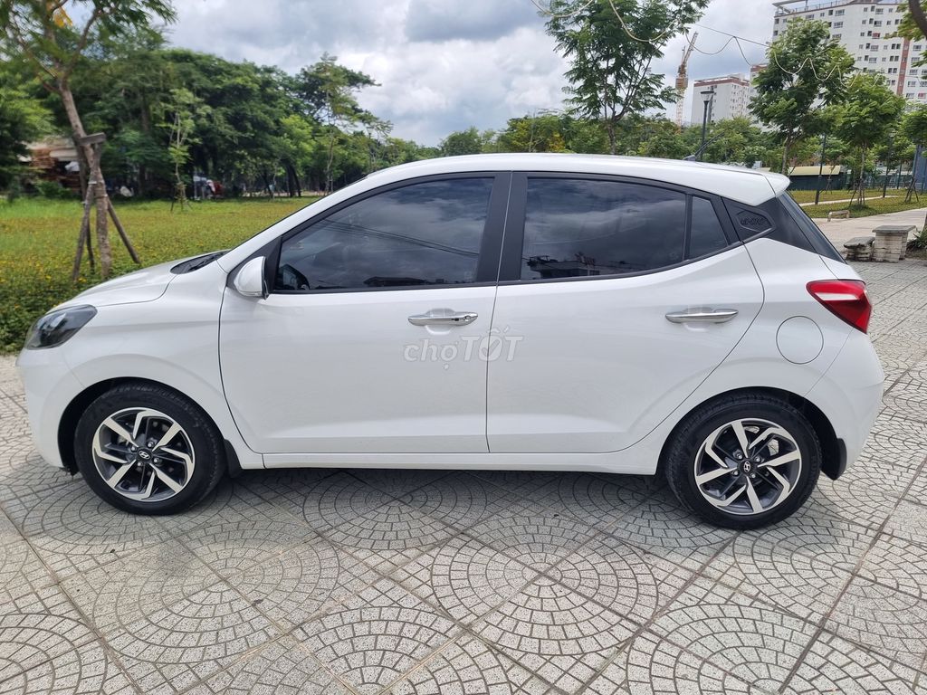 Cần bán hoặc giao lưu với xe khác. Mua bán Ô tô tại Quận Bình Tân Tp Hồ Chí Minh được đăng bởi Dự Nguyễn hình 2