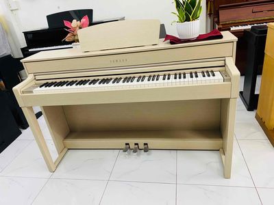 piano yamaha clp535 like new!!!