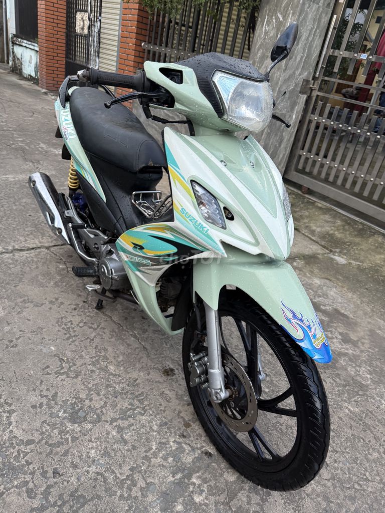Côn tay Suzuki Axelo 125cc , đẹp êm ngon. Mua bán Xe máy tại Huyện Trảng Bom Đồng Nai được đăng bởi Trần đình trung  hình 1