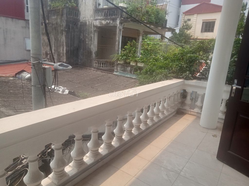 Cho thuê chung cư mini 3 ngủ 85m2 giá 8 triệu full đồ ở Hoàng Ngân