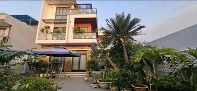 Siêu phẩm biệt thự sân vườn hơn 300m2 -  Xuân Thới Thượng chỉ 8.9t