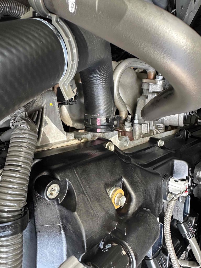 Innova 2019 zin tuyệt đối chuẩn gia đình kh taxi. Mua bán Ô tô tại Thành phố Bảo Lộc Lâm Đồng được đăng bởi Trần Hữu Trọng hình 17