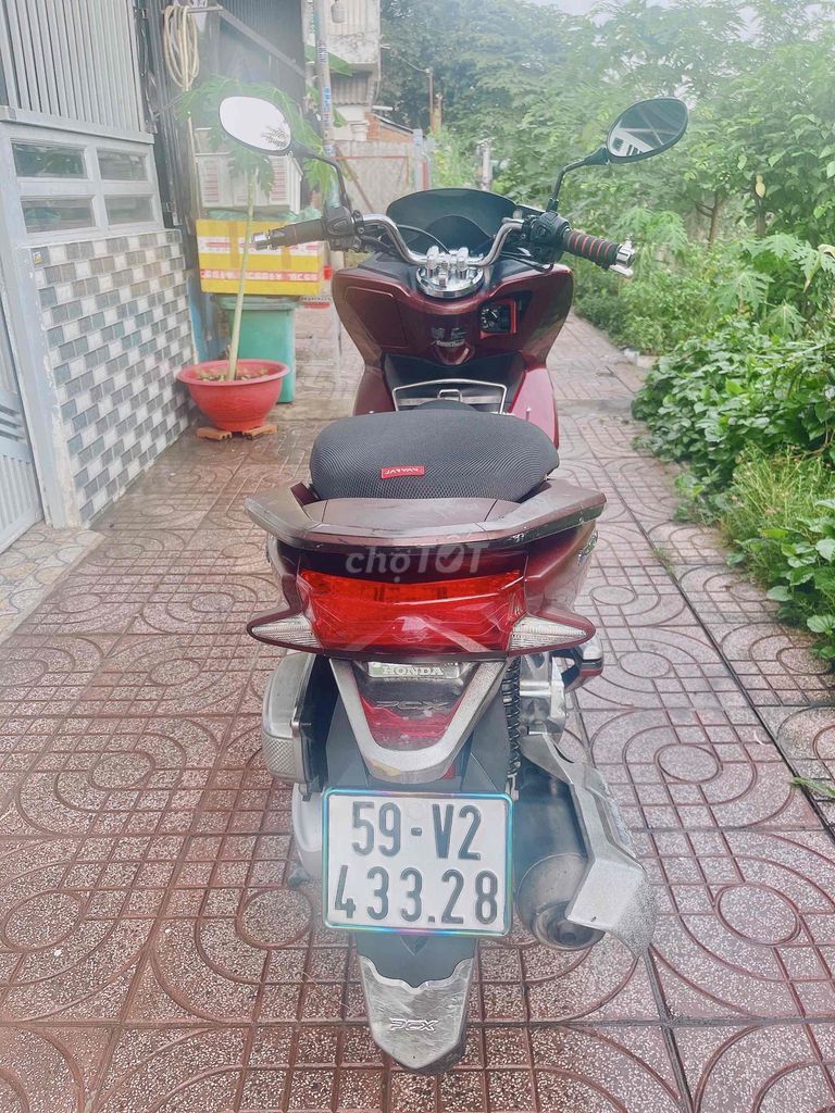 CẦN BÁN XE PCX. Mua bán Xe máy tại Quận 12 Tp Hồ Chí Minh được đăng bởi Nguyen Thanh hình 4
