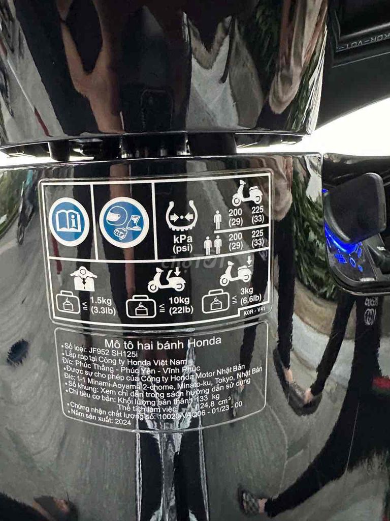 Honda SH 125 CBS 2024 Đen. Mua bán Xe máy tại Quận Đống Đa Hà Nội được đăng bởi Xe Máy Vượng Trung hình 6