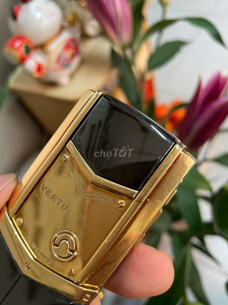 Vertu signature S vàng khối 750 máy chính hãng. Mua bán Điện thoại tại Quận 5 Tp Hồ Chí Minh được đăng bởi thu mua vertu đồng hồ kim cương vàng bạc hình 5