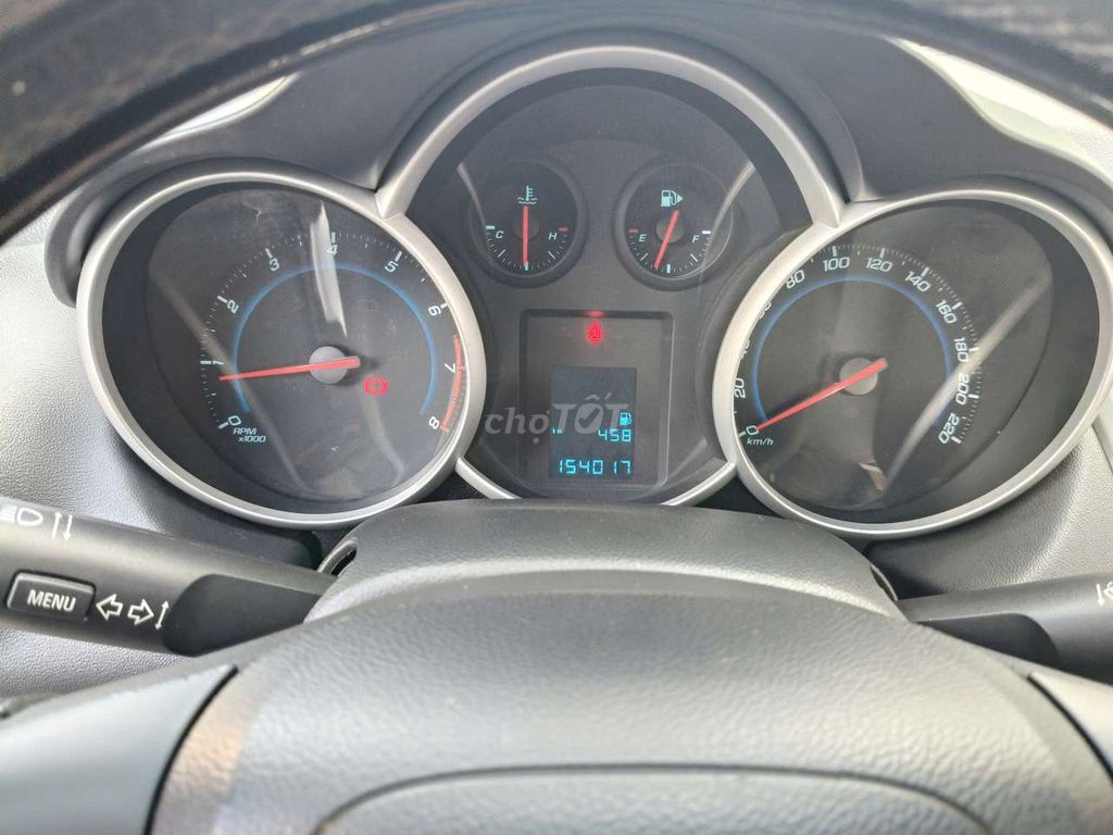Bán Chevrolet Cruze 2018 số sàn. Xe rin cọp đẹp. Mua bán Ô tô tại Thị xã An Nhơn Bình Định được đăng bởi Đại Lộc  hình 10