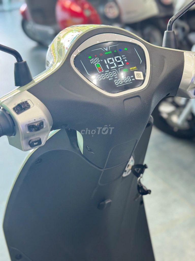 VINFAST EVO GRAND - SẴN XE ĐỦ MÀU + TẶNG VOUCHER. Mua bán Xe máy tại Quận Tân Phú Tp Hồ Chí Minh được đăng bởi VinFast Official Store hình 4