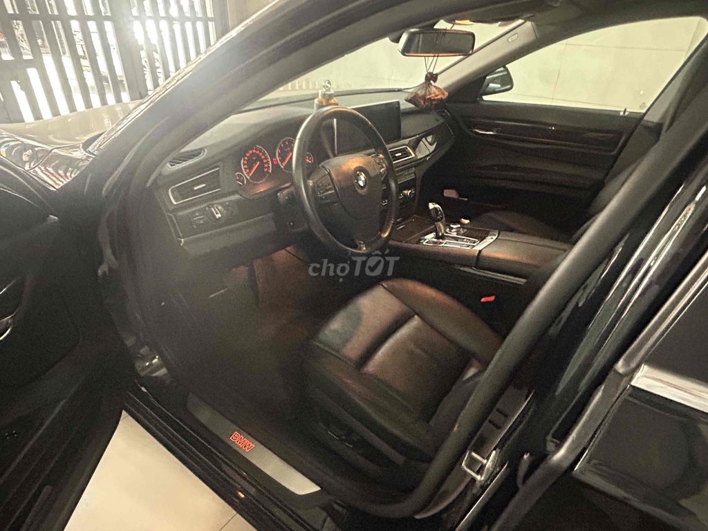 BMW 7 Series 2011 730Li - 57940 km. Mua bán Ô tô tại Quận Tân Phú Tp Hồ Chí Minh được đăng bởi Phu hình 6