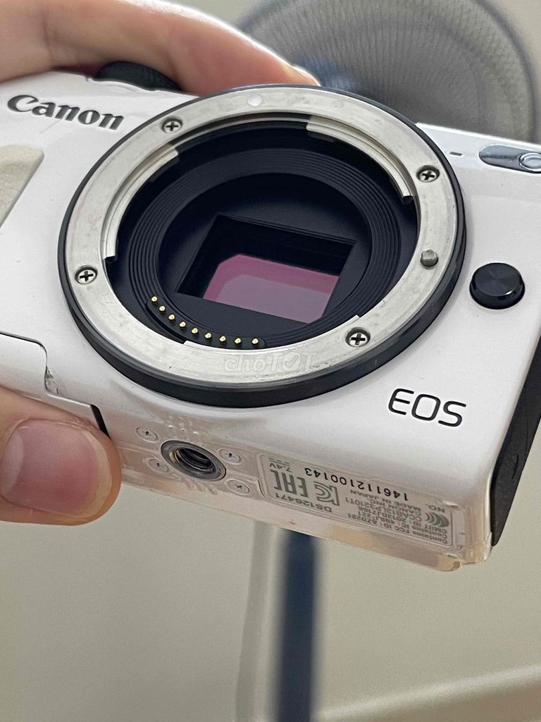 Máy ảnh Canon M2 Trắng. Mua bán Máy ảnh, Máy quay tại Thành phố Vinh Nghệ An được đăng bởi Công hình 1