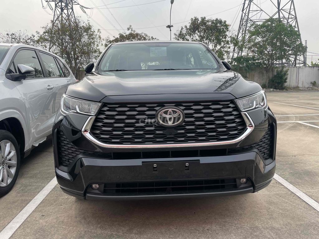 Toyota Innova Cross 2.0V-Giá tốt-Giao tháng 12. Mua bán Ô tô tại Huyện Bình Chánh Tp Hồ Chí Minh được đăng bởi PHƯỚC LỚN TOYOTA hình 2