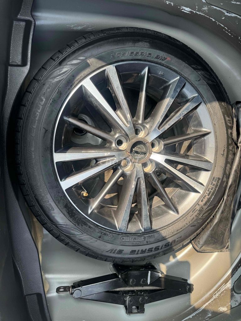 Toyota Corolla Altis 2018 1.8G CVT - 64000 km. Mua bán Ô tô tại Thị xã Từ Sơn Bắc Ninh được đăng bởi minh hương hình 8